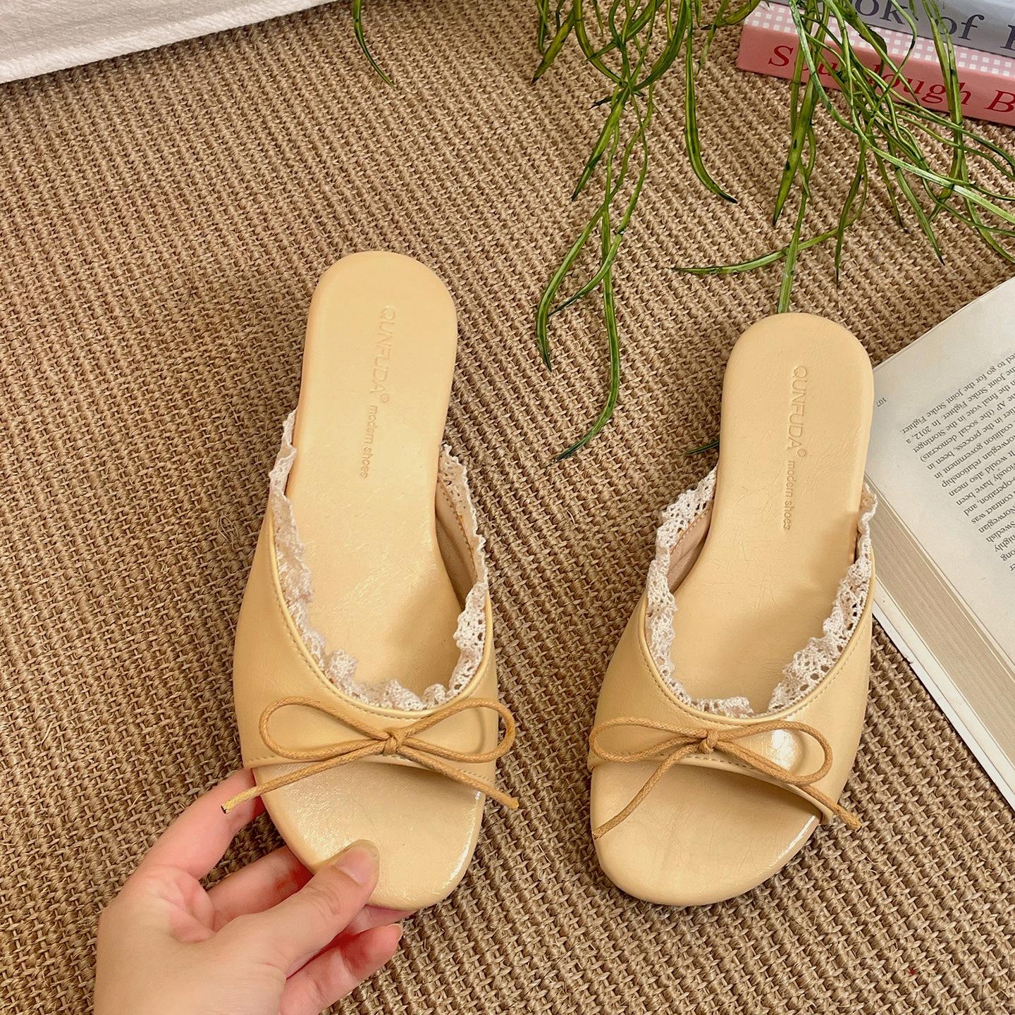 

French fairy wind non-slip flat-bottomed one-word tow shoes for women s summer wear 2025 new models with skirts versatile cool slippers 40 жёлтый