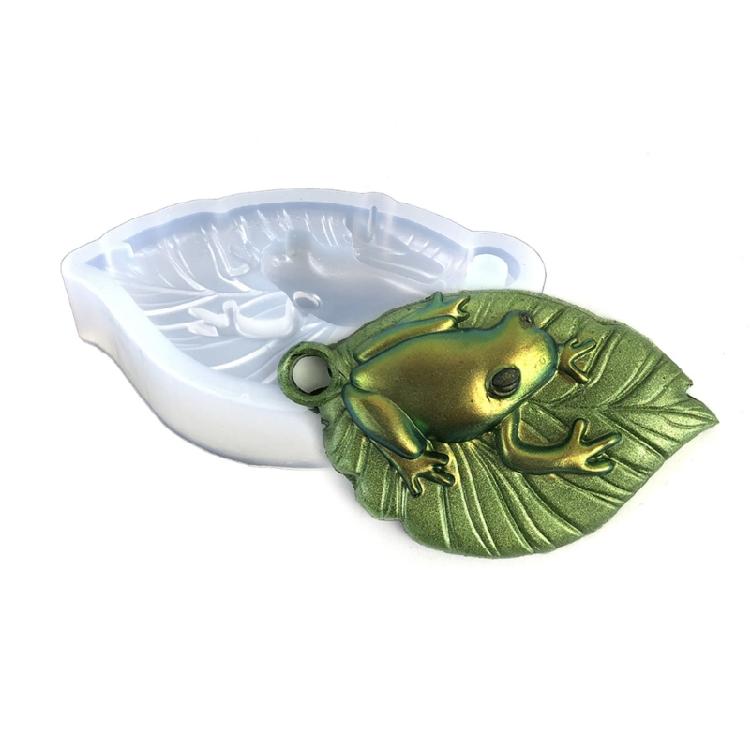 

Food Grade Silicone Mold Leaf Frog Shaped Keychain Casting Mold for Animal Lover 1