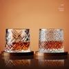 Retro Rotierendes Whiskyglas mit Bambusuntersetzer Kreisel Stressabbau Weingläser Homebar Trinkutensilien