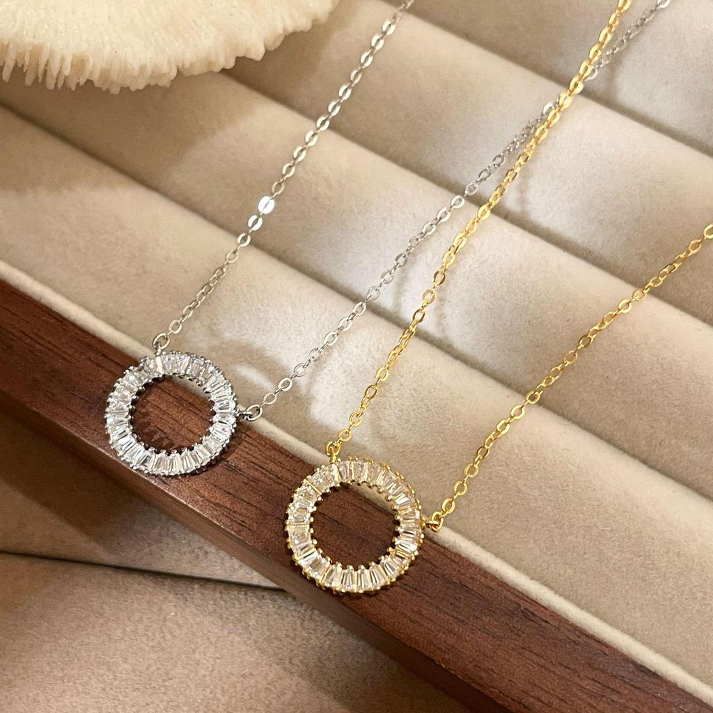 Colar S925 Prata de Lei Banhado a Ouro 18K com Pingente de Zircônia Trapezoidal e Anel de Estrela Geométrica em Corrente para Clavícula