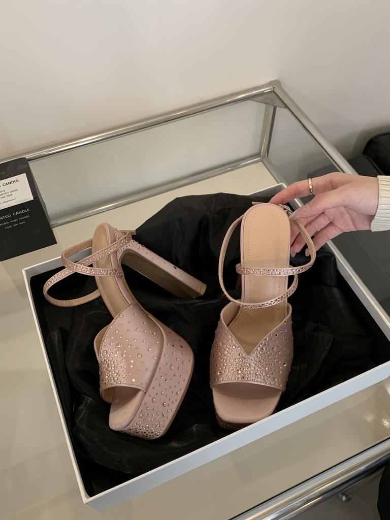 Summer New Sandals Women's Satin Water Diamond Banquet Coarse Heel Square Head High Heels Plus Size 35-42 Platform Shoes