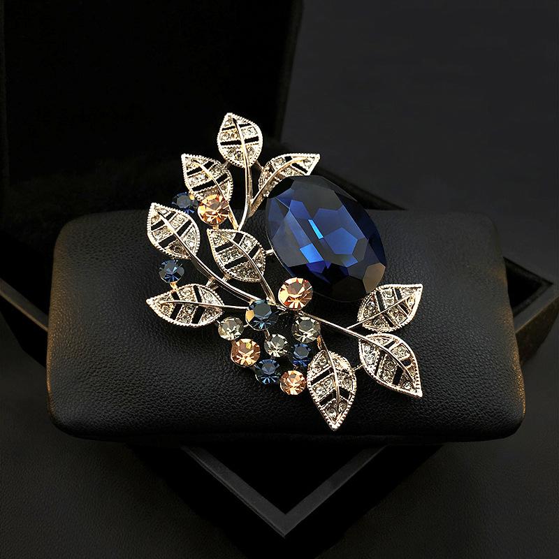 Women Men Rhinestone Leaves Badges Brooch Jewelry Unisex Vintage Crystal Shiny Corsage Pins Gift