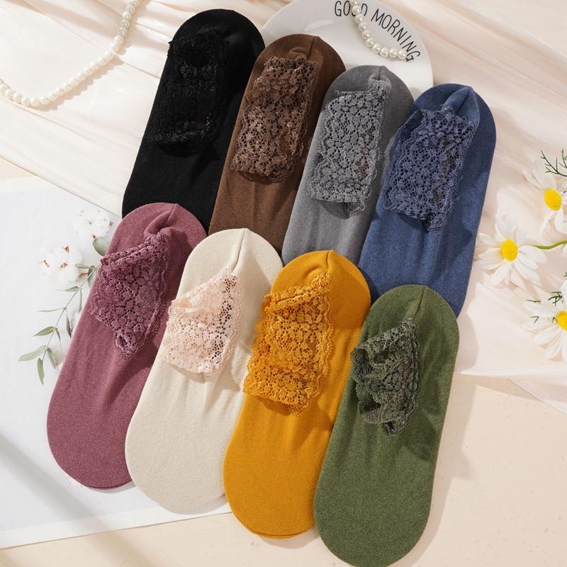Women's Autumn and Winter Thickened Velvet Lace Mid-tube Floor Socks Loose-fitting Sleeping Socks Snow Socks