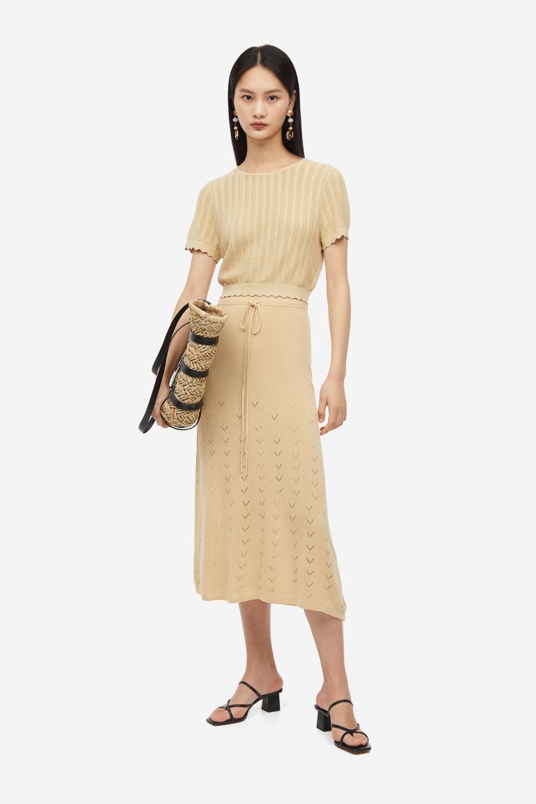 

Вязаный укороченный топ HM Pointel, бежевый