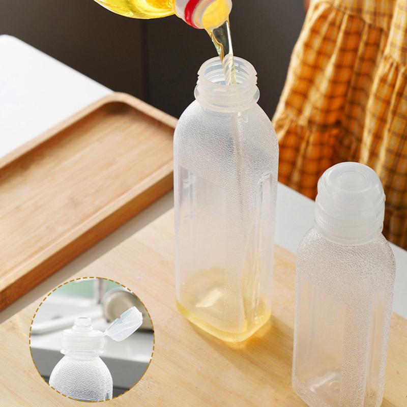 300/500/1000Ml Kitchen Oil Bottle Plastic Seasoning Squeeze Bottle For Salad Bbq Sauce Condiment Containers Cooking Tool