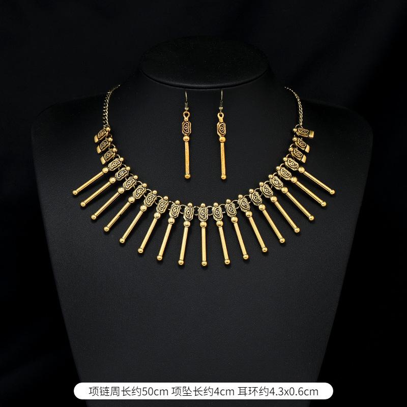 Vintage Personalized  Set Golden Short Clavicle Chain & Earring Ethnic Style Necklace Bohemian Earrings Set for Women