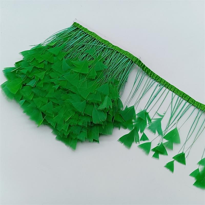 1Yards Pheasant Chicken Feathers Trims Sewing In Dress Fringe For Clothes Diy Needlework Decor Wedding Plume Crafts Accessories