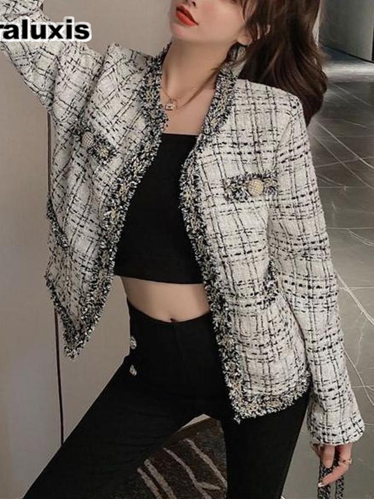 Autumn Winter Small Shoulder Bag Style Vintage Round Neck Knit Chunky Tweed Short Jacket Women Casual Blazer Trendy