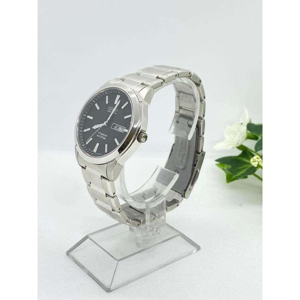 Used Operation Citizen Titanium Eco Drive Solar Men's Watch Forma Black Dial E101 CITIZEN