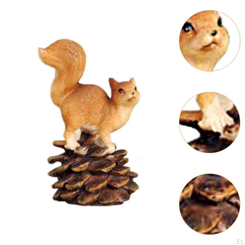 Garden Sculpture Squirrel Ornament Animal Model Novelty Statue Resin Figurine for Park