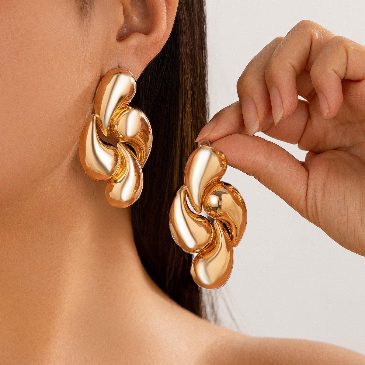 

Новые преувеличенные нерегулярные металлические серьги-подвески для женщин, большие спиральные геометрические эффектные женские гиперболизированные висячие серьги