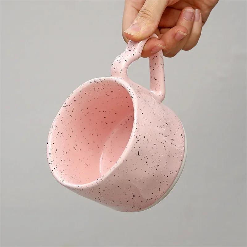 300ml Ins Style Ceramics Mug Breakfast Milk Oatmeal Cup Love Heart Shape Handle Coffee Cup Water Cups Valentine's Day Gifts