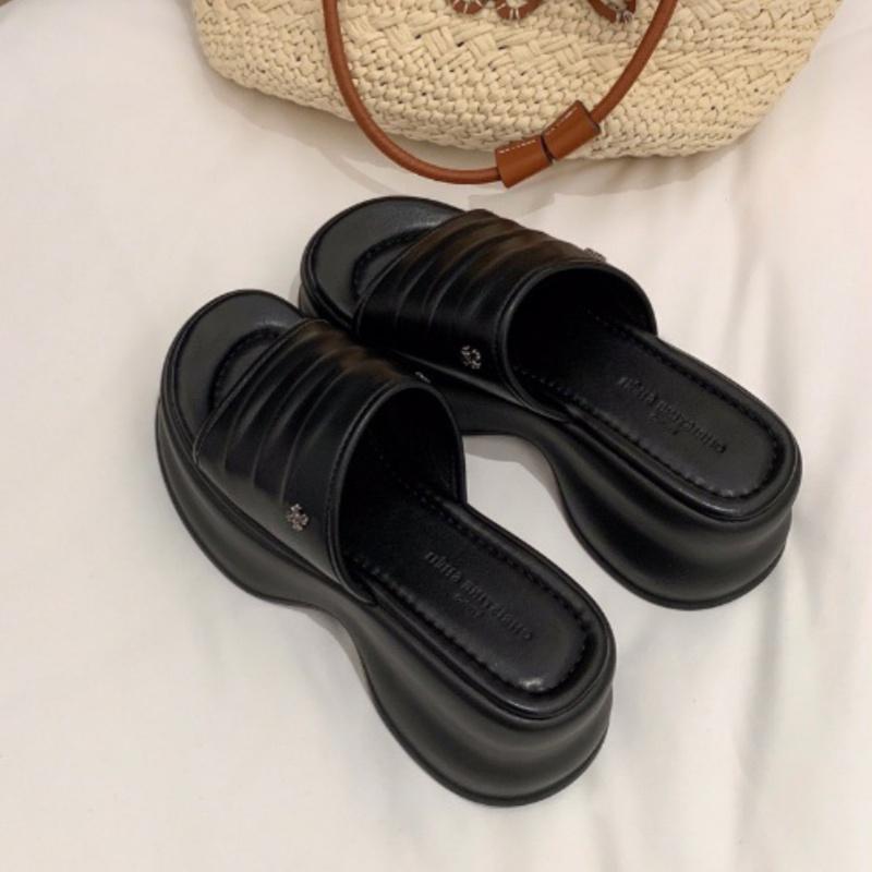 Fashion Black Chunky Platform Slippers Women Summer 2025 Thick Bottom Wedge Heels Sandals for Woman Non Slip Outdoor Flip Flops Mujer