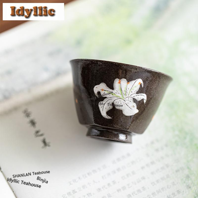 2pc/lot Hand-painted White Lily Teacup Vintage Tea Bowl Jug Tea-tasting Personal Cup Jianzhan Master Cups Teaware Craft 35ml