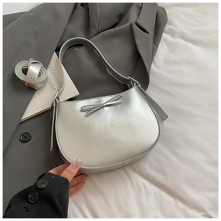 2025 new high-value bow design underarm bag Korean version niche simple casual portable shoulder bag women's bag