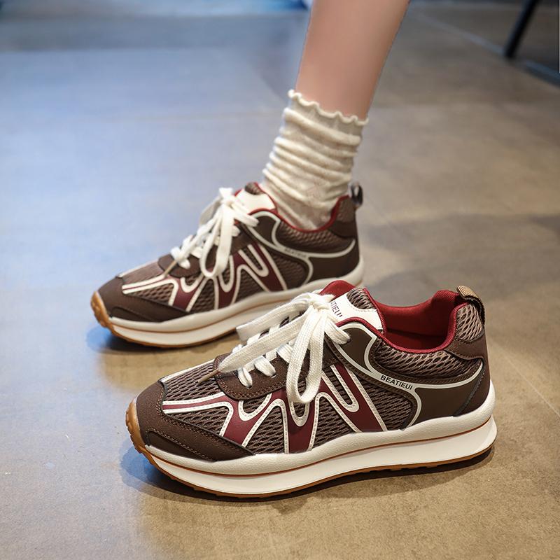

Fashion Women s Breathable Mesh Low-Top Sneakers – 2025 Autumn Non-Slip Outdoor Casual Shoes with Lace-Up 35