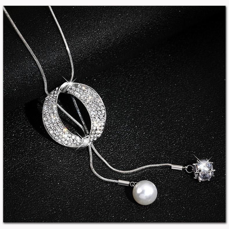 Flash zirconium imitation pearl high-end sweater chain women's tide long necklace Internet celebrity versatile simple fringed autumn and winter 