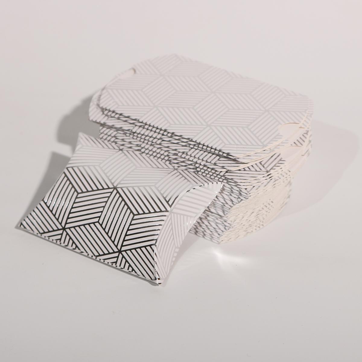 

10/20/30 шт., подушка, коробка для конфет, крафт-бумага, упаковочные коробки для рождественских подарков, сумки для конфет, свадебные сувениры, украшения для дня рождения 30pcs