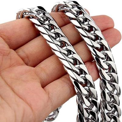 Collana a catena da uomo extra spessa in acciaio inossidabile al titanio - Non sbiadisce, disponibile in larghezze da 8, 10, 12, 14 mm