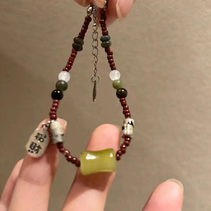 Glass Bead Fashionable Bracelet For Women Summer 2024 Design Unique