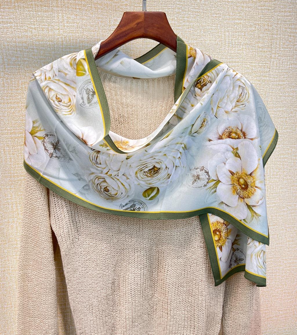 

Fresh Magnolia Mint Silk Double Crepe Mulberry Silk Silk Scarf Women S Spring Summer Versatile Small Long Scarf Shawl 140CM
