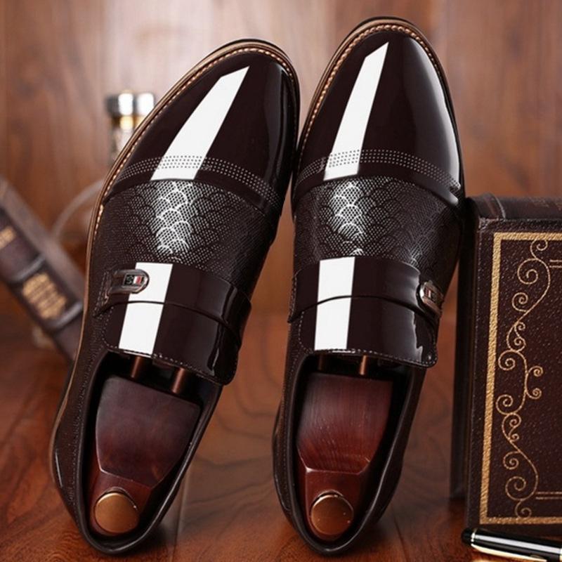 TEMU Men's Autumn/Winter Formal Leather Slip-On Shoes, Pointed Toe, for Business or Wedding.
