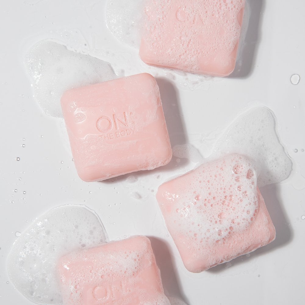 ON THE BODY Moist Whipping Soap 90g*4