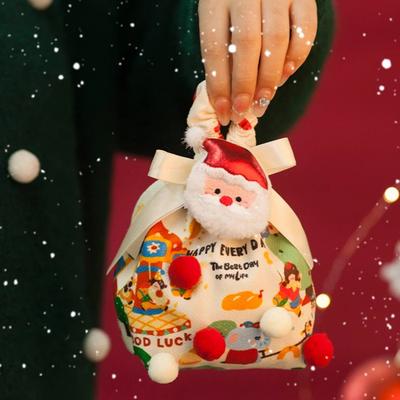 Noel İpli Hediye Çantaları 3D Kumaş Sarma Hediye Çantaları Yeniden Kullanılabilir Noel Şeker Çantaları Saplı Tatil Partisi Hediyelikleri için