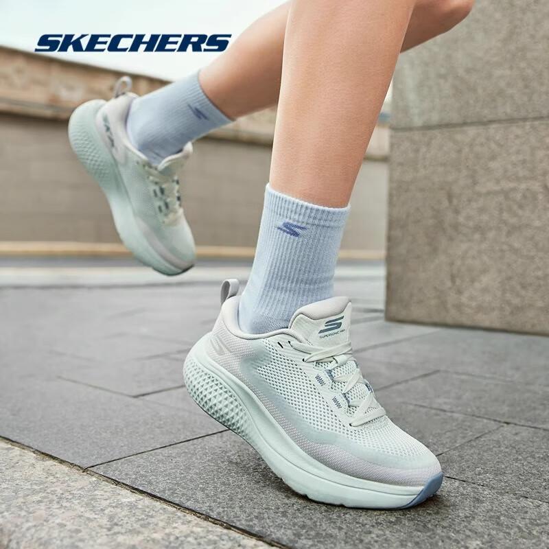 Skechers Worry-Free Cushioned Running Shoes