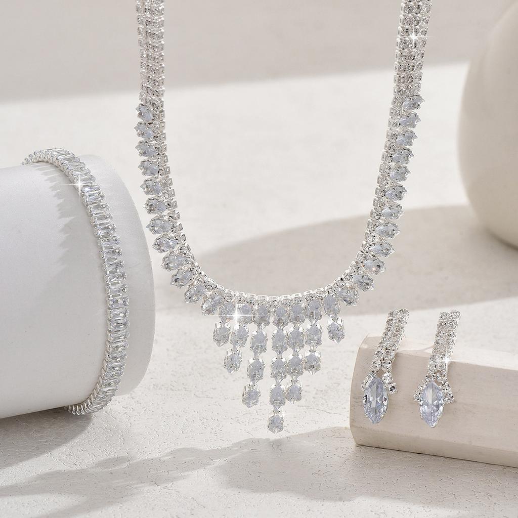 Claw Chain Flash Bare Diamond Zircon Full Diamond Earrings Necklace Set, Retro Simple Dress Collarbone Chain For Women