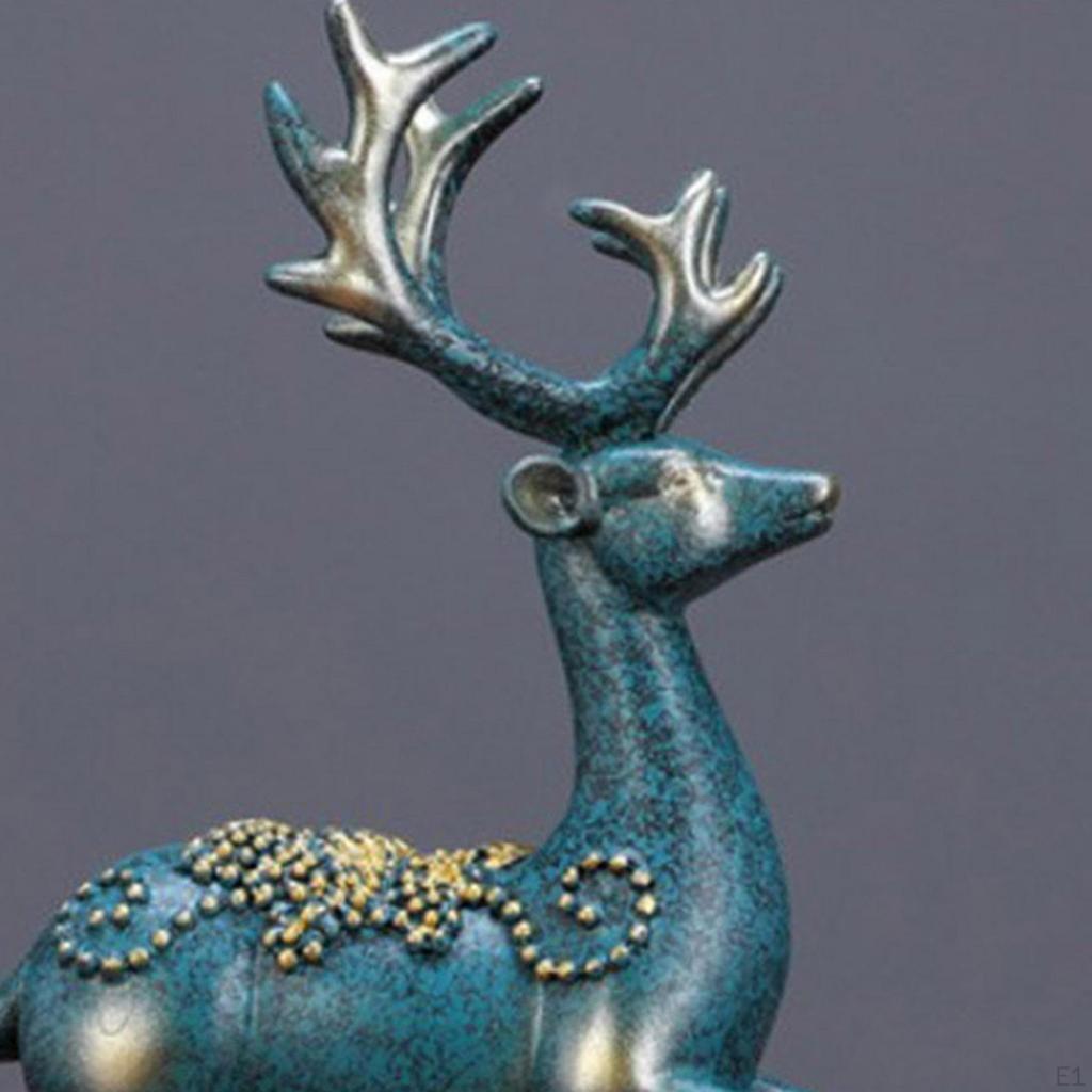 2 pcs Nordic Reindeer Figurine Crafts Resin Elk Sculpture Statue for Office Bookshelf Tabletop