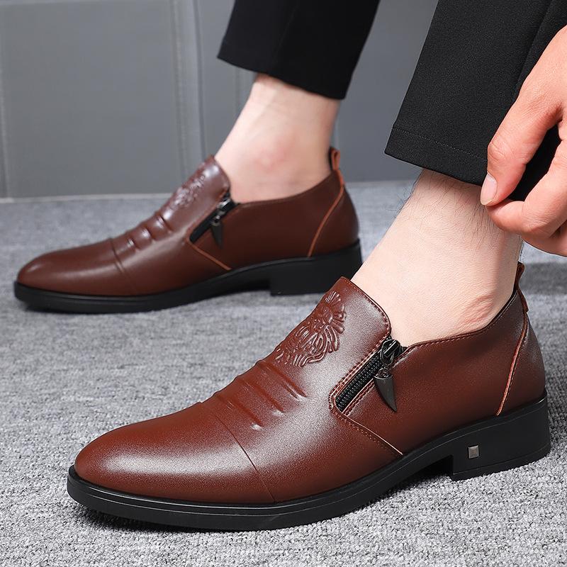 2024 Spring and Autumn New Men's Dress Leather Shoes Men's British Business Pointed Shoes Embossed Fashion Foot Shoes 1016