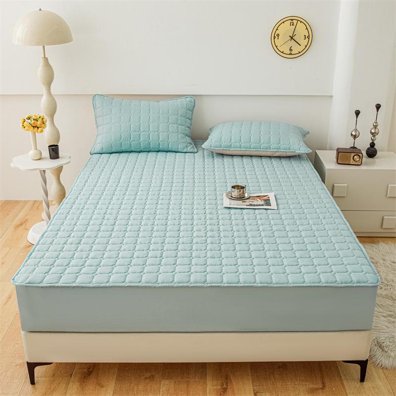 Premium Soybean Quilted Mattress Protector Set: Class A 3-Piece, Includes Mattress Cover, Pillowcase, and Bedspread for Infant and Maternity Use.