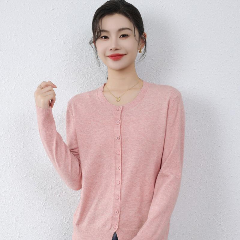 Autumn Women's Round Neck Wool Blend Cardigan Knitwear