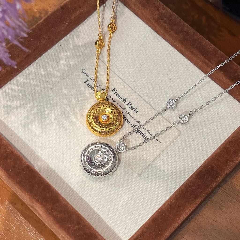 Full Diamond Brushed Ruyi Donut Necklace Double Sided Pull Premium Light Luxury Design Collarbone Chain
