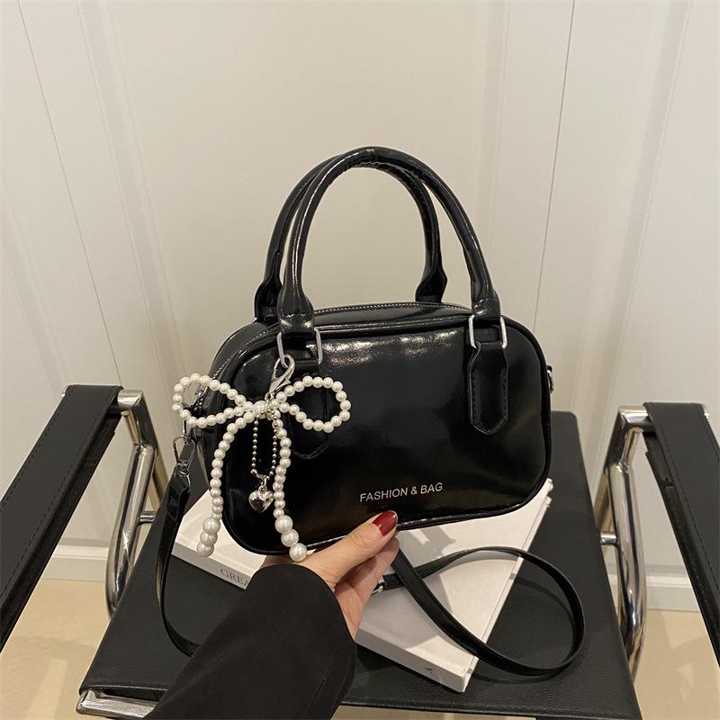 2025 Pearl Bow Trendy Crossbody & Shoulder Handbag
