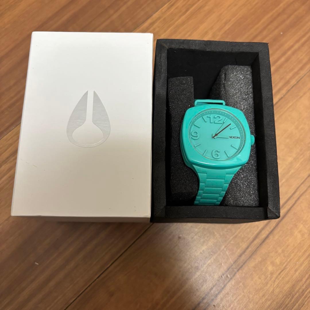 Used NIXON THE DIAL turquoise watch with box