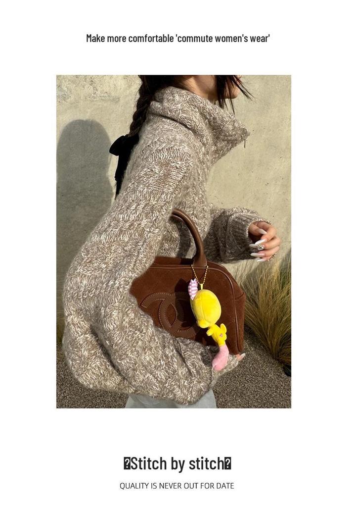 Retro Cashmere Cable Knit Batwing Sleeve Cardigan with Double Zipper, Perfect for Autumn/Winter.