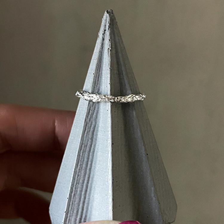 

Модное Стильное Регулируемое Медное Кольцо для Женщин с Уникальной Геометрической Фольгированной Отделкой Идеально для Аксессуаров Современное J1849