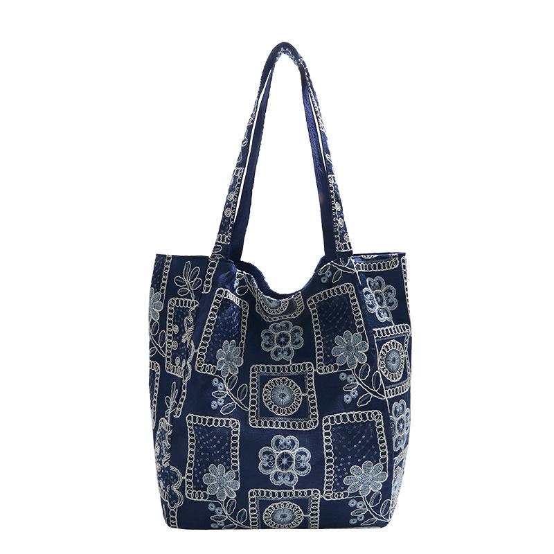 Women's Trendy Korean-Style Embroidered Nylon Tote: Large-Capacity Casual Commuter Shoulder Bag.