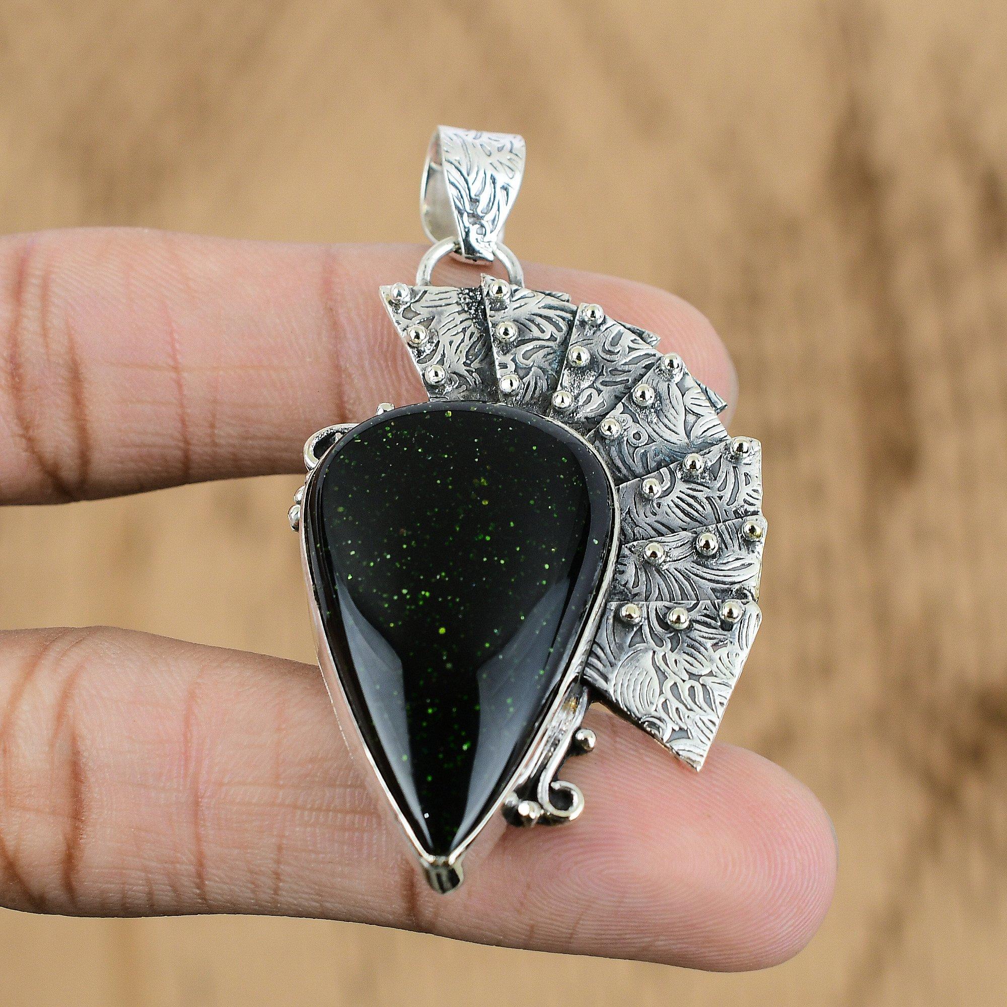

Natural Green Sunstone Gemstone Jewelry 925 Sterling Silver Pendant For Girls