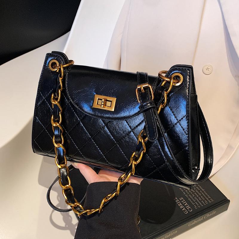 New Fashion Niche Premium Texture Casual Underarm Bag Women's Versatile Commuter Rhombus Chain Crossbody Bag
