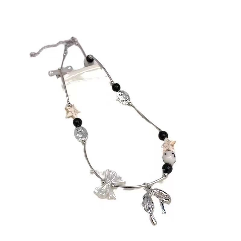 

Bow beaded splicing chain necklace sweet cool collarbone chain Spice girl personality pendant collarbone chain tide