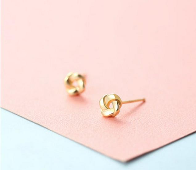 Women's Gold & Silver Earrings: Simple Ear Studs & Celeb-Inspired Dongdaemun Style