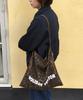 Holidayvisitor Holby Leopard Print One-Handle Bag