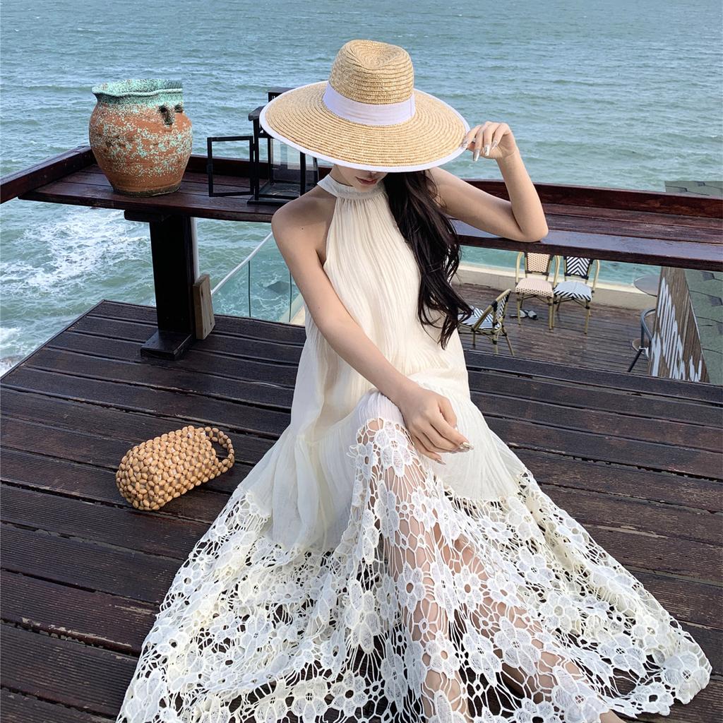 Summer New Apricot Splicing Lace Flower Neck Dress Seaside Vacation Beautiful Sleeveless Pendant Dress