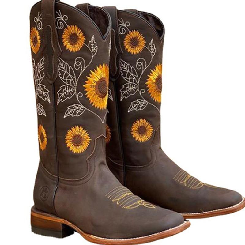 Autumn and Winter Footwear Plus Size  with Thick Heels and High Heels Embroidered Women's Boots