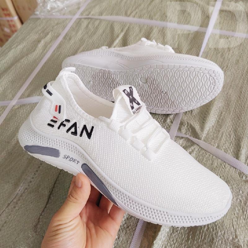Summer new men s shoes breathable thin mesh sports running casual deodorant mesh shoes men s shoes 39