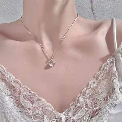 Elegante Koreanische Mode Runde Anhänger Halskette Verstellbare Länge Halskette Trendige Damen Accessoires für den täglichen Gebrauch