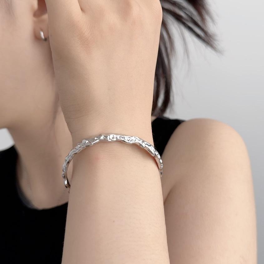 Неровный ломаный узор Парные браслеты Модный нишевый дизайн Крутой браслет с индивидуальностью Ювелирные аксессуары Подарки